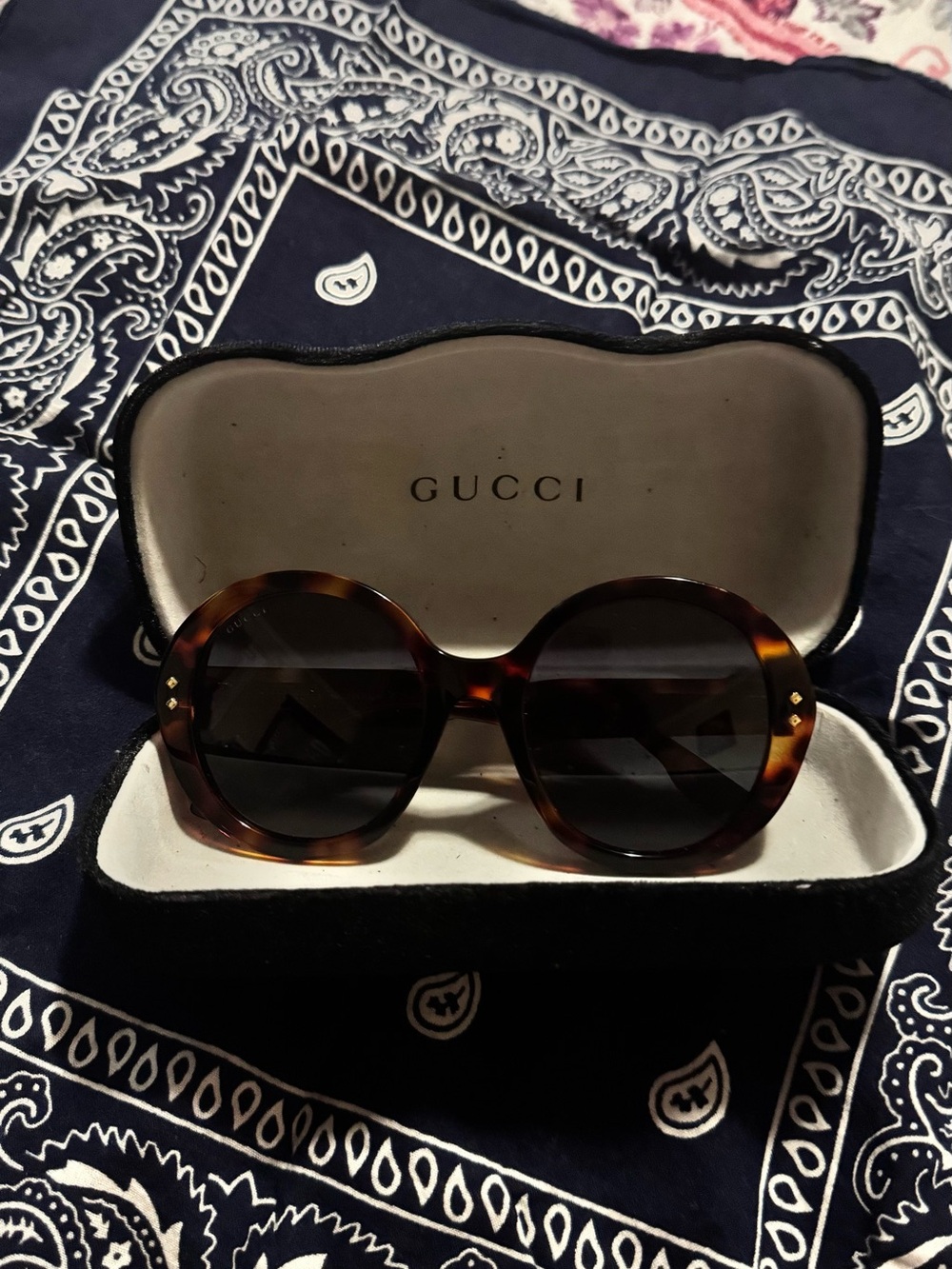 Gucci GG1081S 002 Havana Round Sunglasses + Original Case